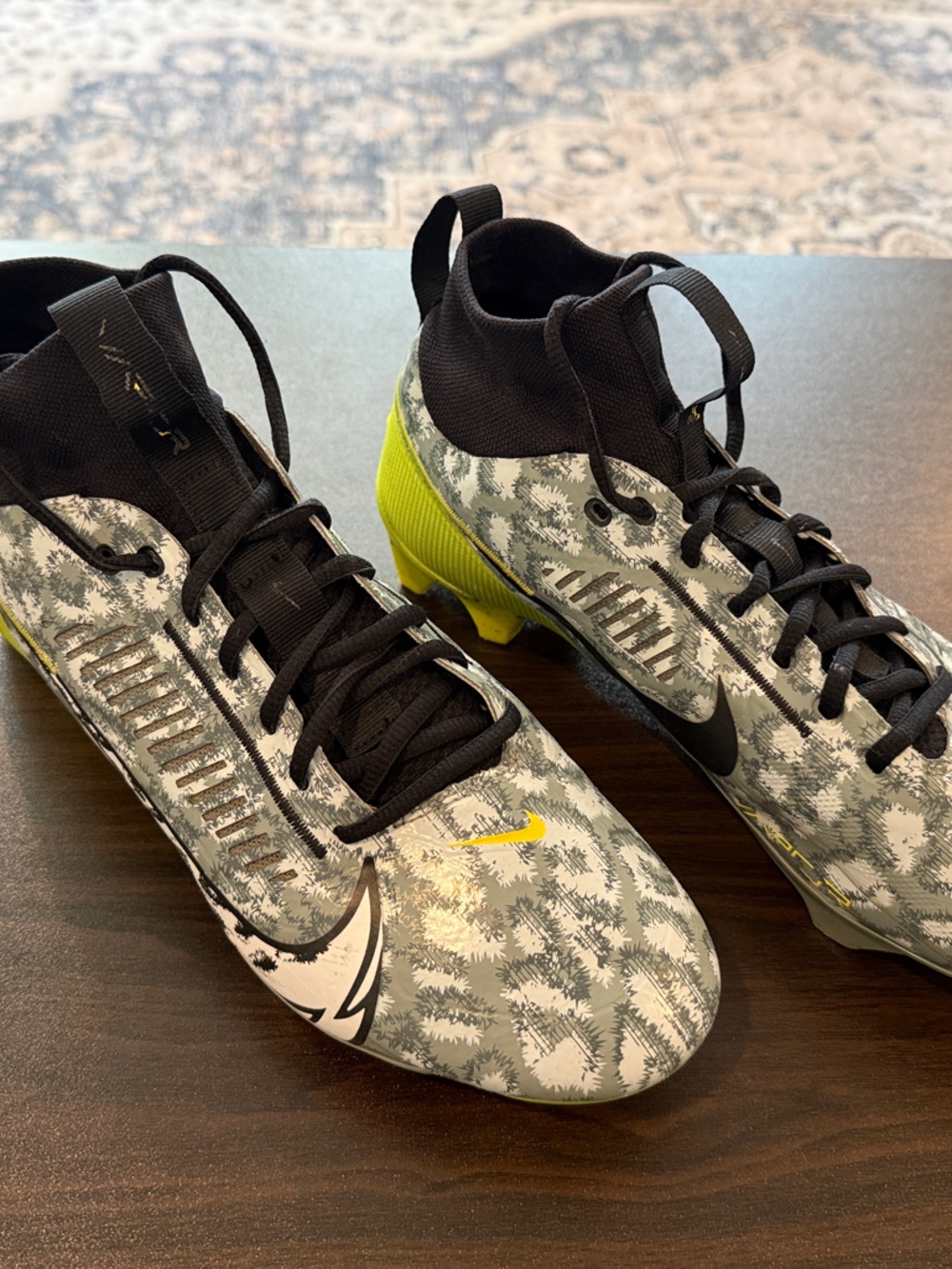 Nike Vapor Edge Pro 360 2 Low Football Cleats